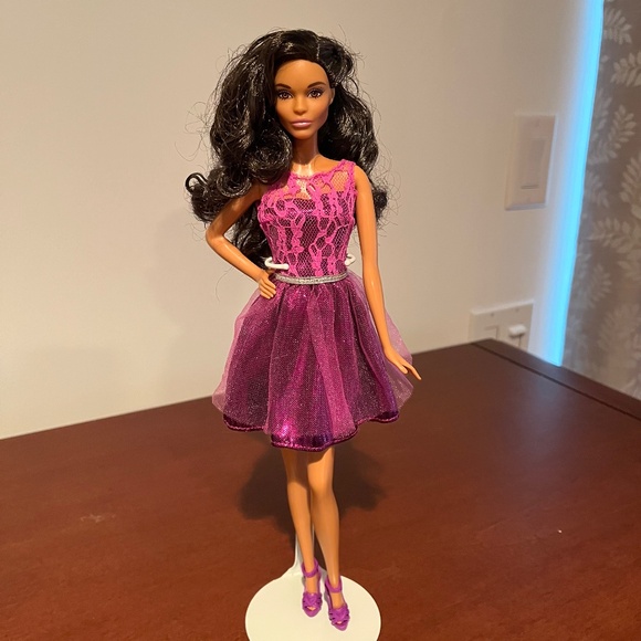 Barbie 2016 Holiday Barbie Doll AA - Picture 5 of 5